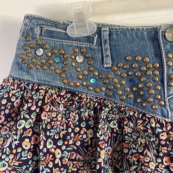 Y2K Western Ruffle Mini Skirt 6 Jean Floral Jewel Stud Express Denim 00s Baby - Picture 6 of 16